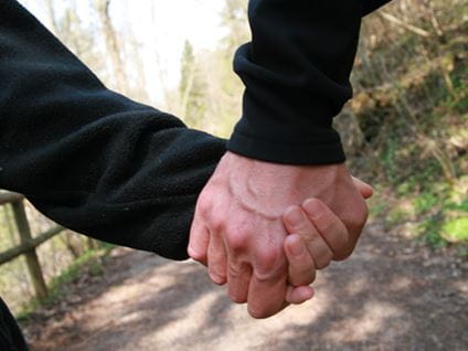 holding hands in christian dating