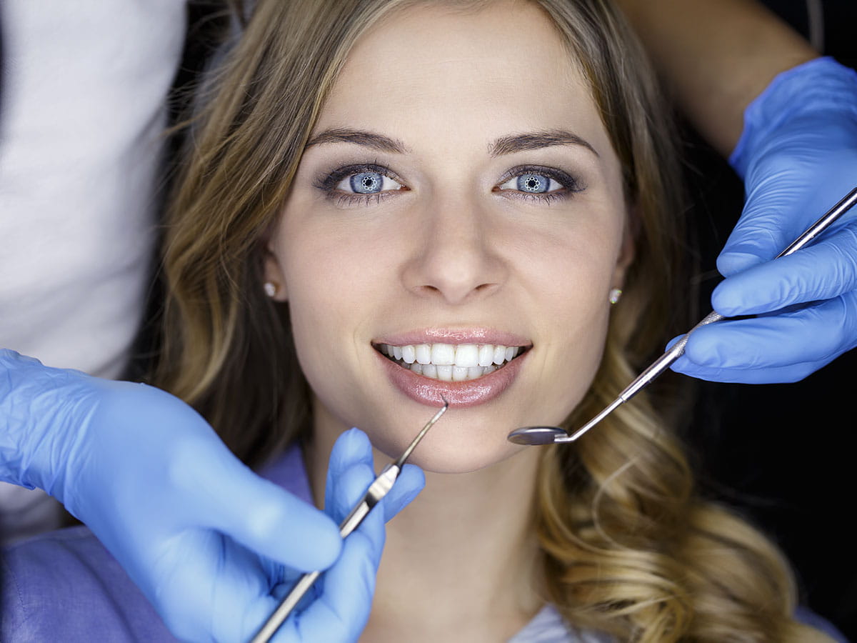 9 Things Dentists Wouldn't Do to Their Teeth - Vimarsana News