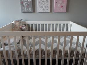 baby crib