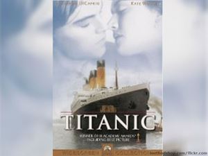 Titanic movie poster