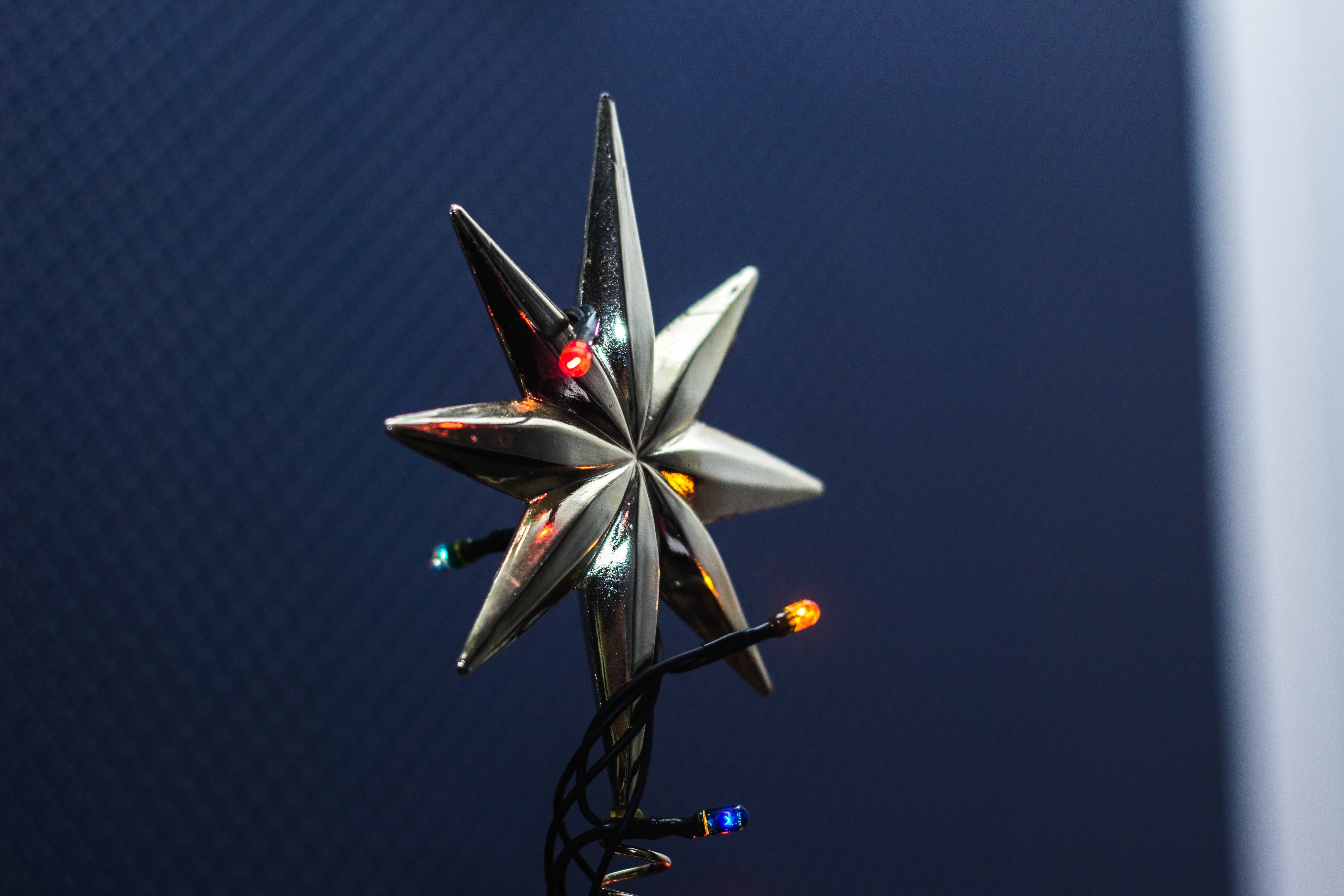 What Does the Christmas Star Represent? - Beliefnet