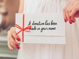 gift-guide-christian-woman-donation_credit-shutterstock