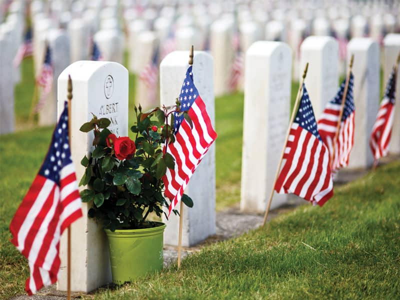 8 Ways to Honor Veterans on Memorial Day Remembering Fallen Veterans