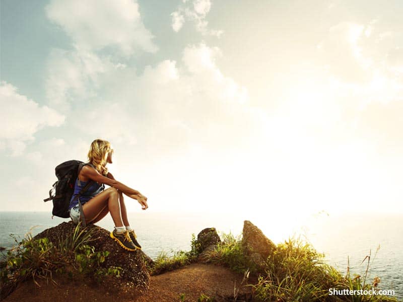 inspiration woman relaxing ocean