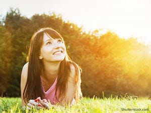 woman-nature-outside-sunset-grass