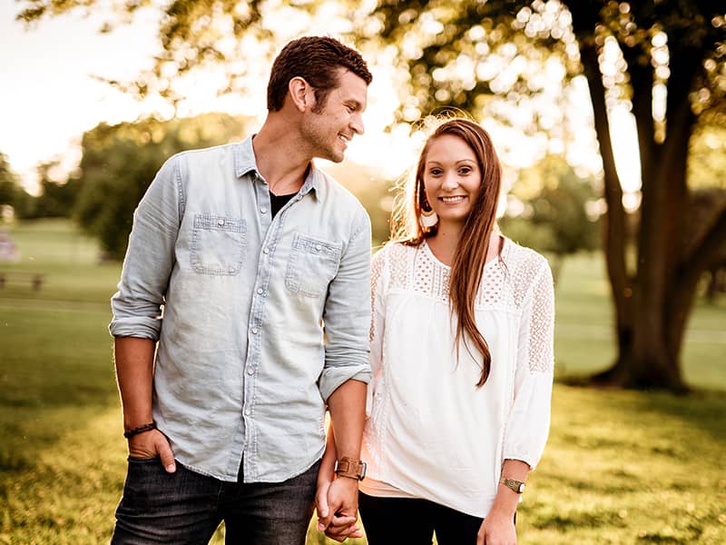 couple holding hands