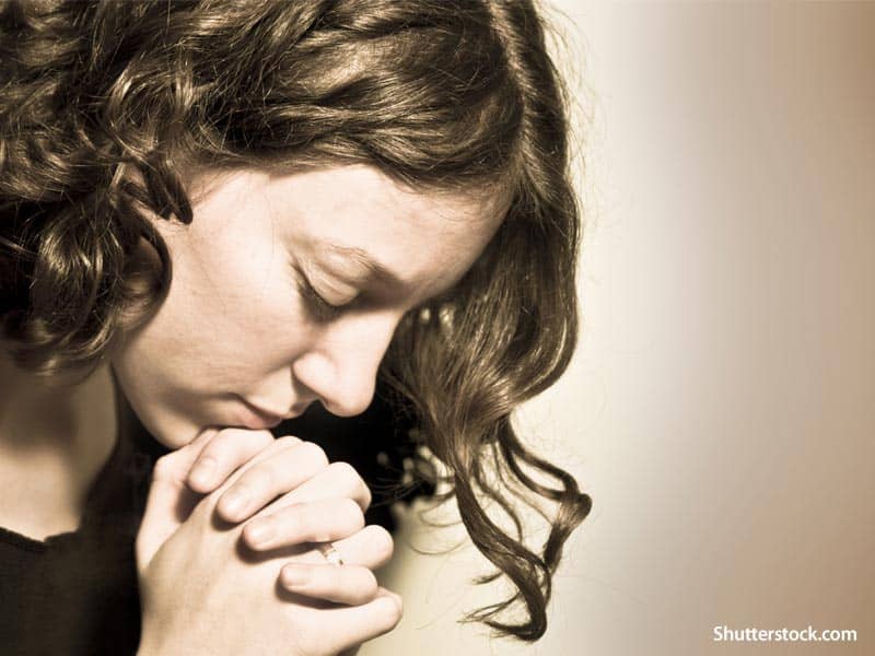 woman praying