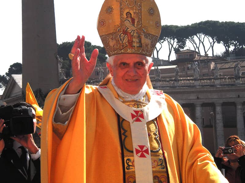 The Pope S Clothes And What They Mean Religious Clothing