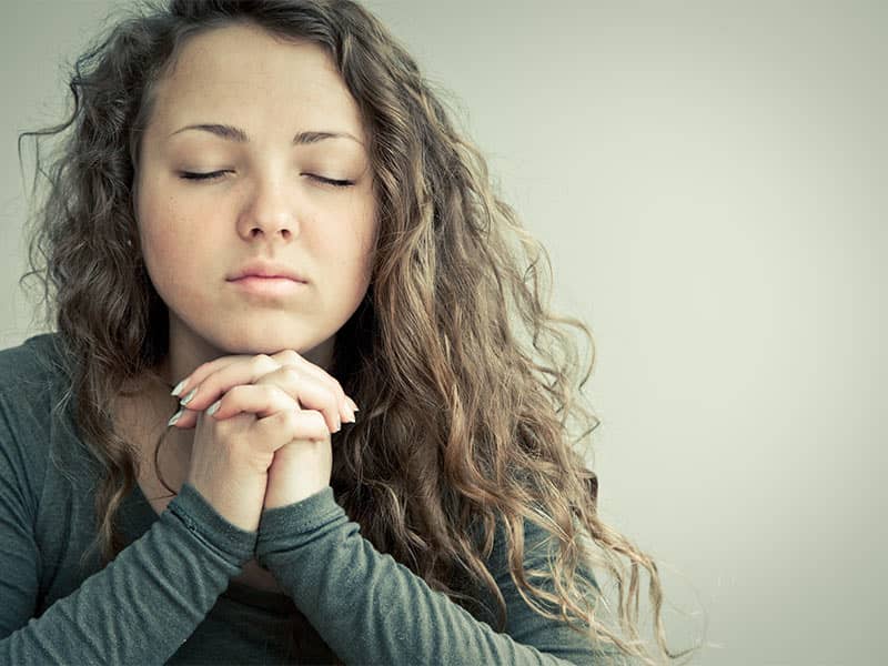 woman praying