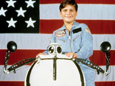 Joaquin Phoenix in Space Camp