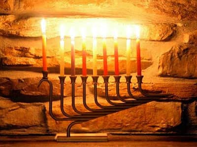 How Do I Celebrate Hanukkah? - Beliefnet