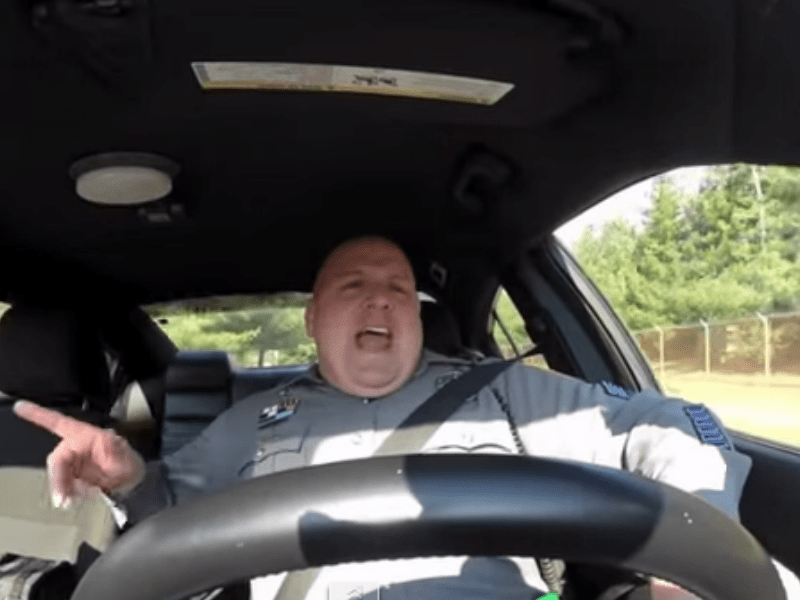 Dashcam Catches Delaware Cop Jamming Out To Taylor Swift’s ‘shake It 